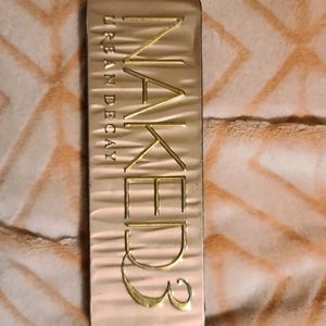 Urban decay eyeshadow palette